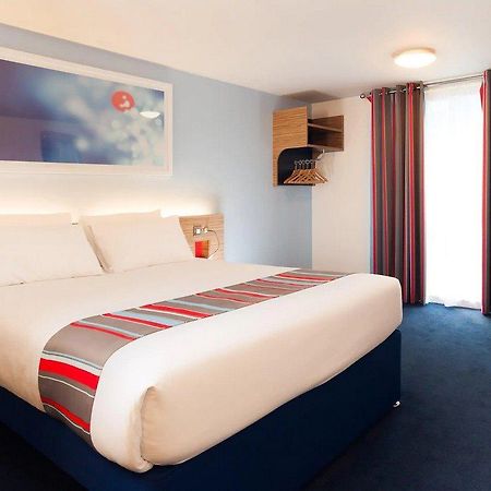 Travelodge Darlington Екстер'єр фото